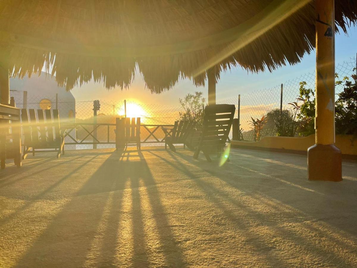 Hotel La Cabana Puerto Ángel Eksteriør bilde